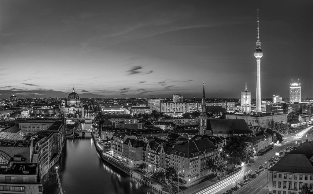 berlin-background4-sw1-1024×635