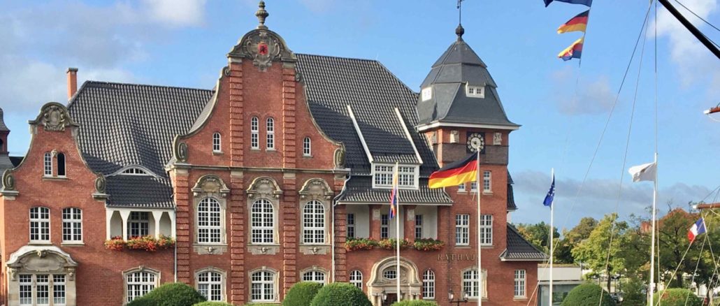 Das Rathaus von Papenburg, Fotos: Detlef Berg